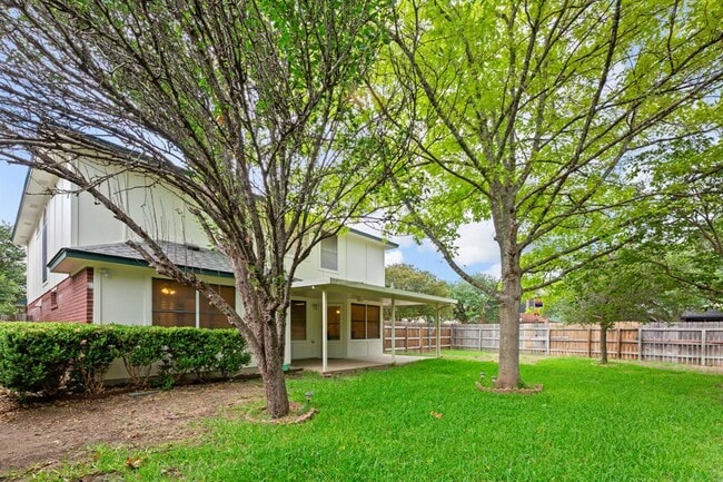 Building Photo - 3301 Texas Topaz Dr