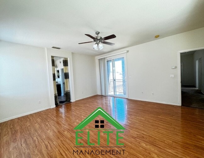 Building Photo - **SOLAR PANELS AND FORMER MODEL HOME!!**