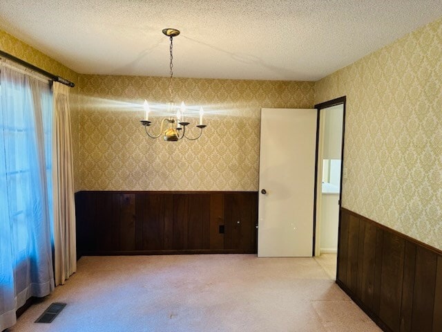 Building Photo - 2118 Wimbledon Dr