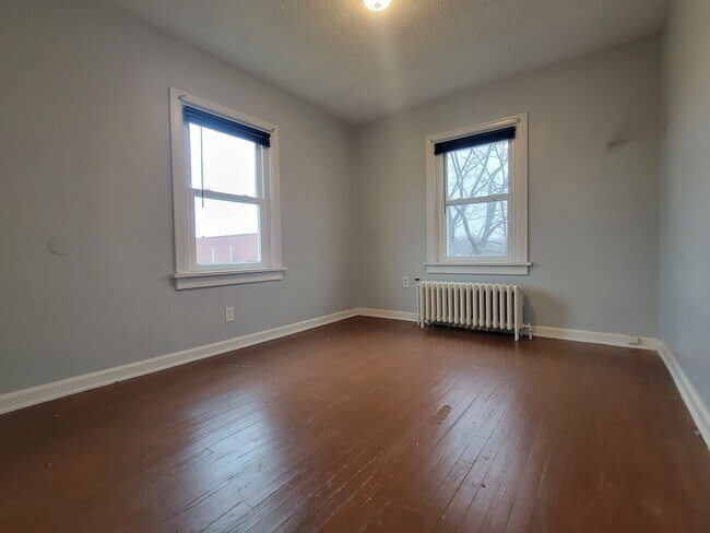 Building Photo - 2406 Jackson St