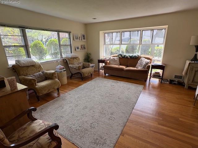 Building Photo - 321 Nassau Ave