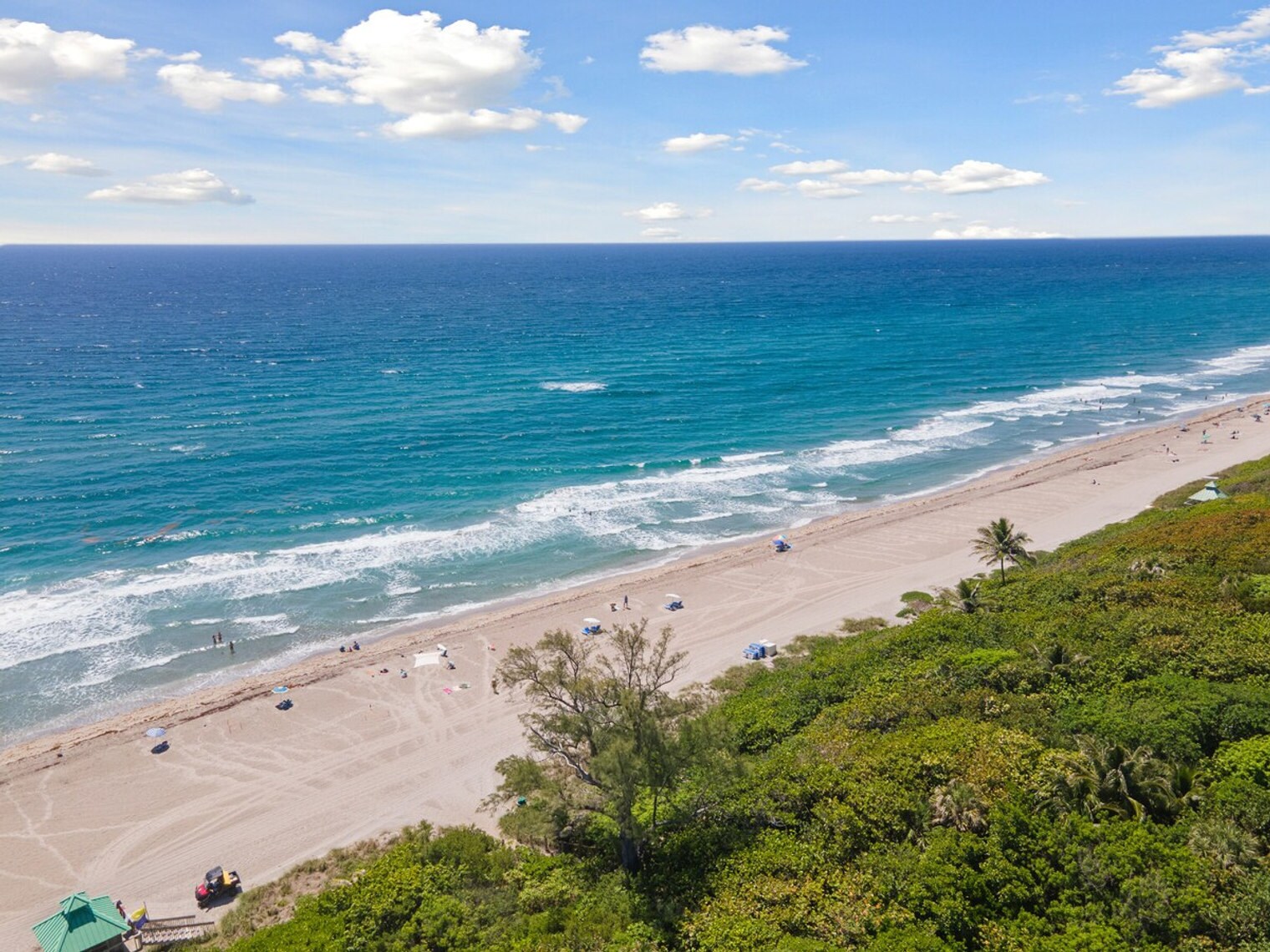 Building Photo - 365 N Ocean Blvd