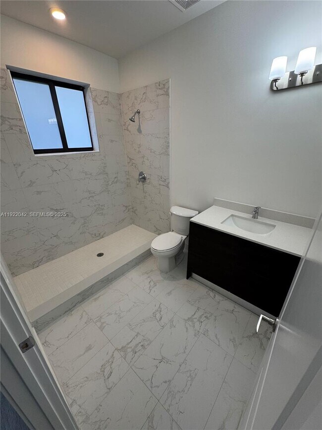 Building Photo - 34423 345 Ter