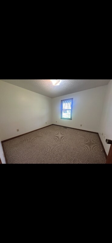 Building Photo - 189 Doe Trail Ln