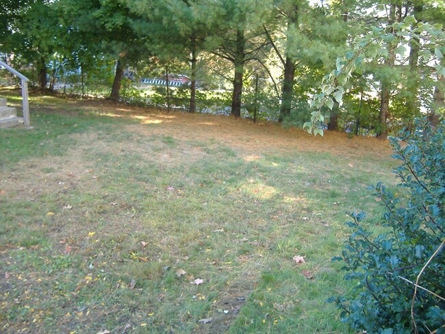 Building Photo - 14 Waterview Pl