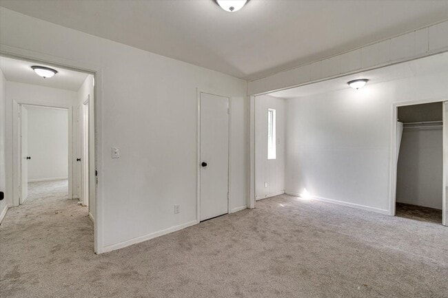 Building Photo - Charming 2-Bedroom Home in Chattanooga  – ...