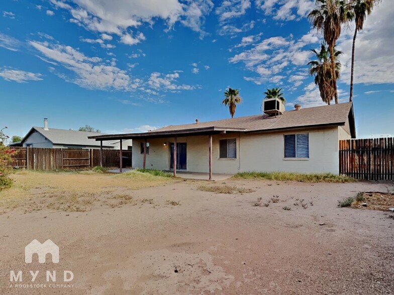 Building Photo - 7239 W Ironwood Dr