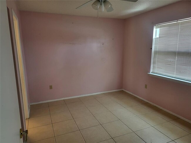Building Photo - 12165 Gulfstream Blvd