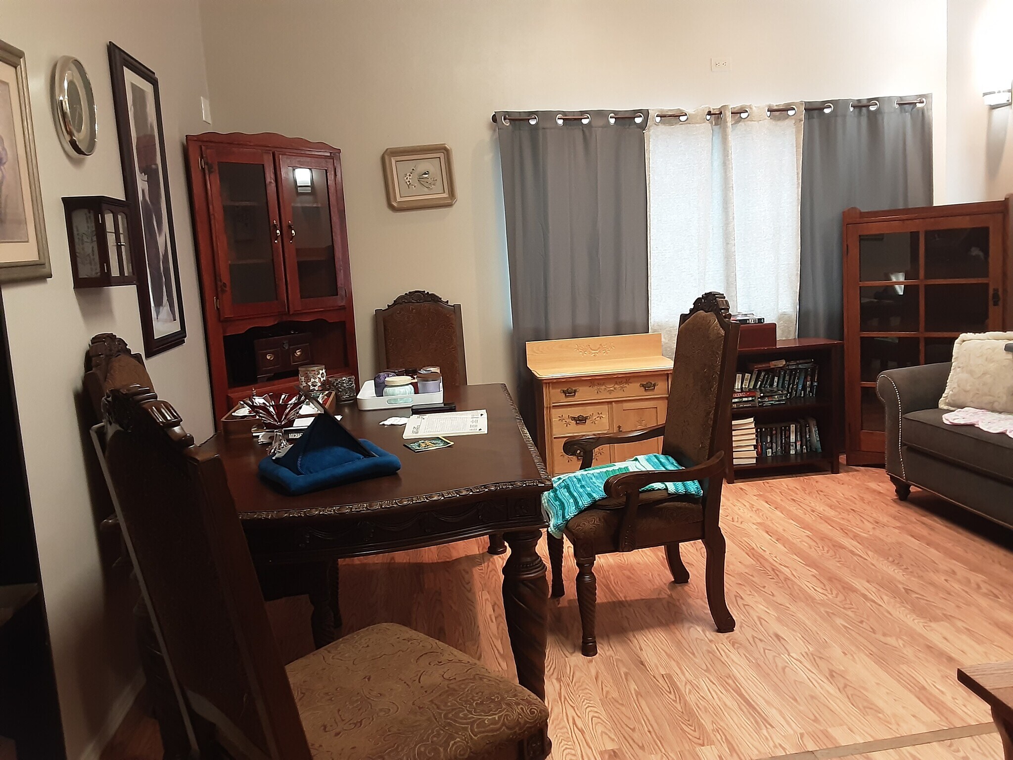 Dining and more - 4040 US Highway 93 N