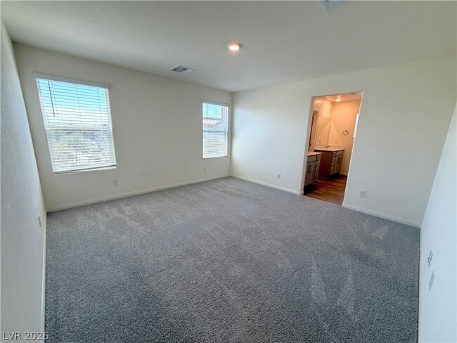 Building Photo - 5646 Mesa Sedona St