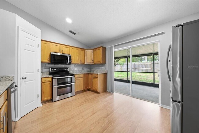 Building Photo - 10617 Opus Dr