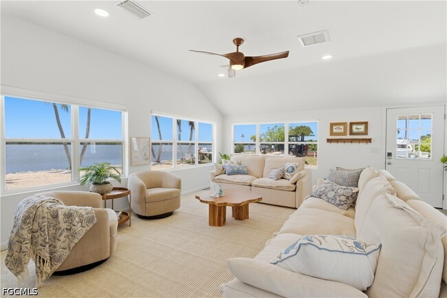 Building Photo - 2669 Coco Plum Dr