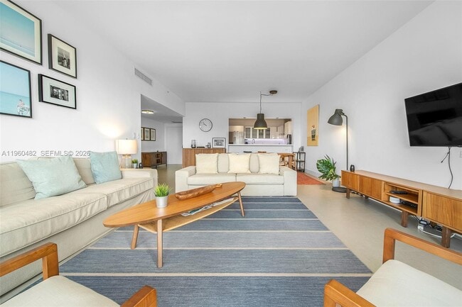 Building Photo - 201 Crandon Blvd