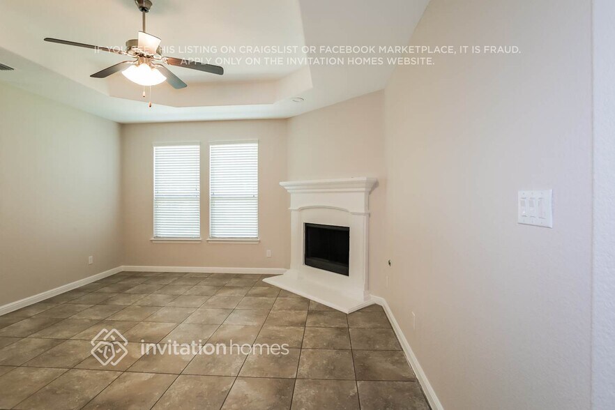 Building Photo - 1517 Bunting Dr