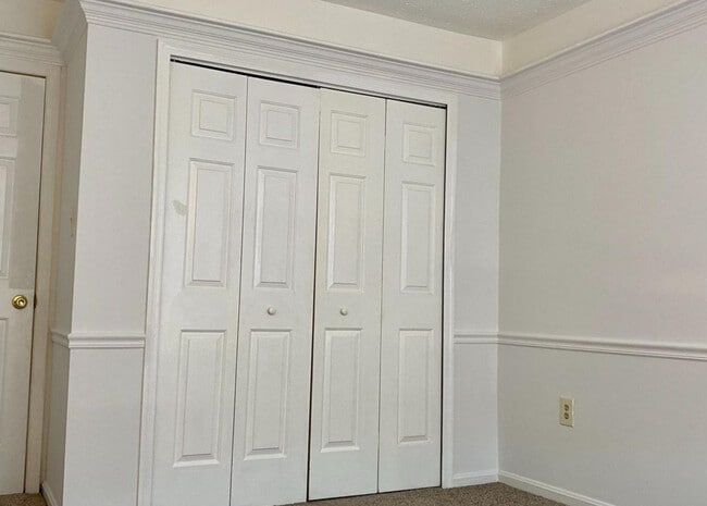 Building Photo - 6141 Sea Lion Pl