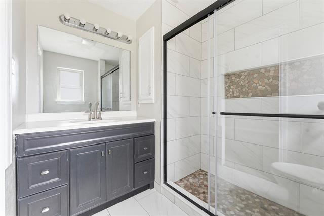 Building Photo - 1516 Circle Ln