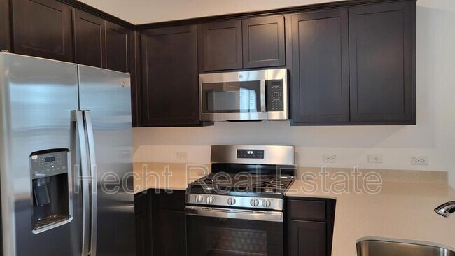 Building Photo - 348 Geode Glen