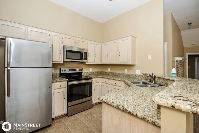 Building Photo - 809 Minuteman Dr, Blue Mound, TX 76131