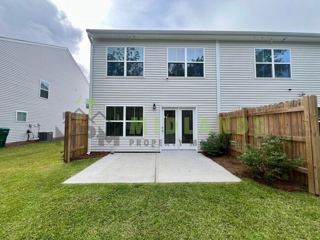 Building Photo - 333 Canary Grass Ct