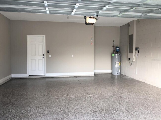 Building Photo - 957 Deming Dr