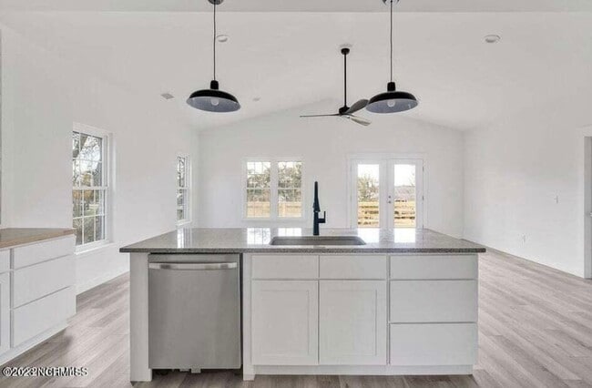 Building Photo - 2083 Holden Beach Rd SW