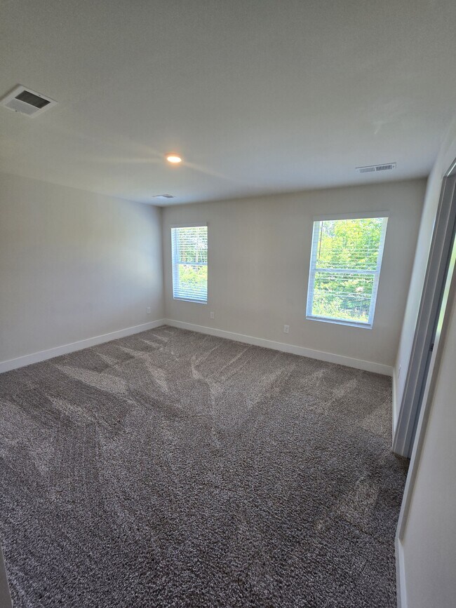Building Photo - 623 Millwright Wy