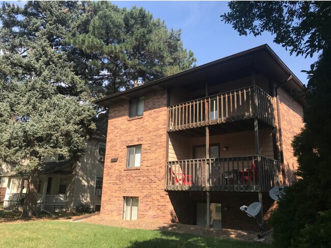 Building Photo - 1422 A St