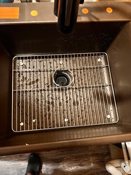 Building Photo - 2067 Hinshaw Dr