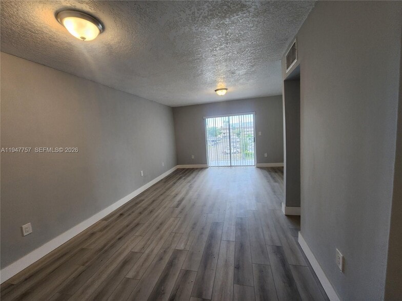 Building Photo - 11309 SW 200th St