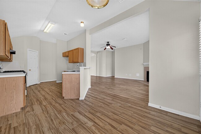Building Photo - 1706 Teal Run Pl Dr