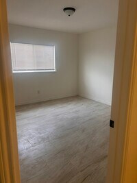 Building Photo - 4603 Dartmouth Dr