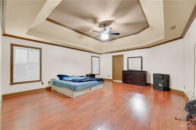 Building Photo - 32 S Cynthia St