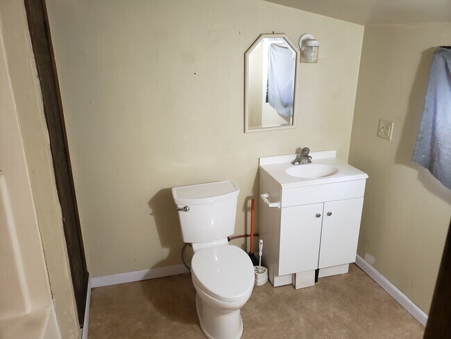 Building Photo - 210 4th St S