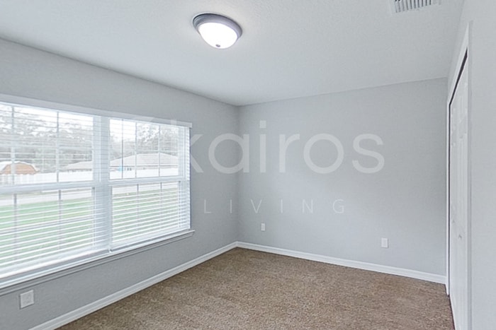 Building Photo - 5623 NW 55th Ave