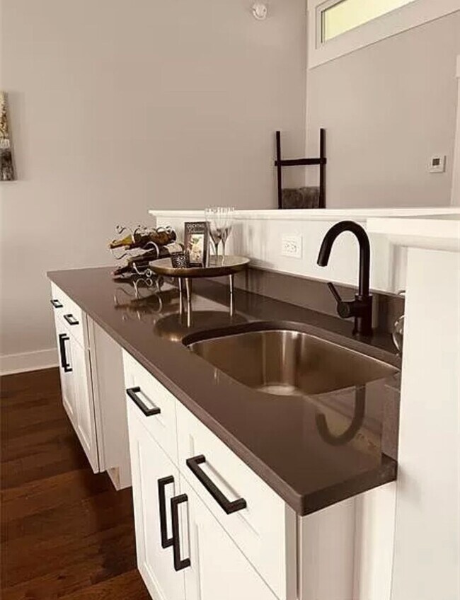 Building Photo - Three Bedroom Two Full Bath Single Family Home