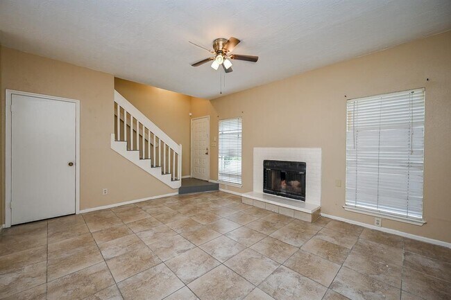 Building Photo - 12300 Brookglade Cir