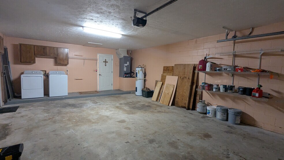 Building Photo - 5466 Pentail Cir