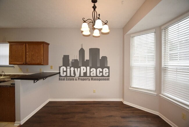 Building Photo - 10394 Lakeland Dr