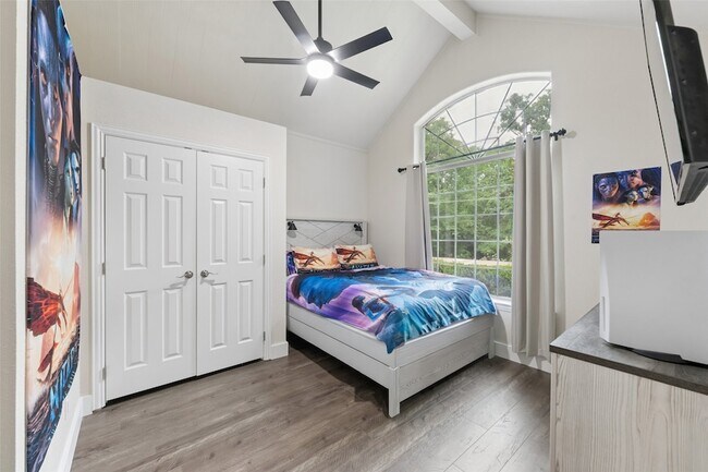 Building Photo - 109 Enchanted Dr