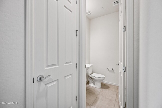 Building Photo - 13803 W Calle De Baca