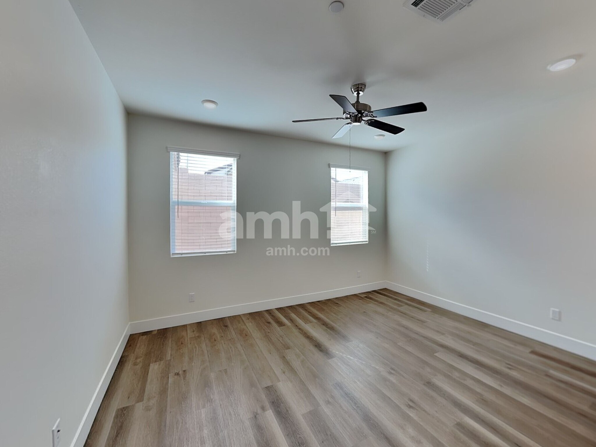 Building Photo - 541 Sacred Lotus Pl