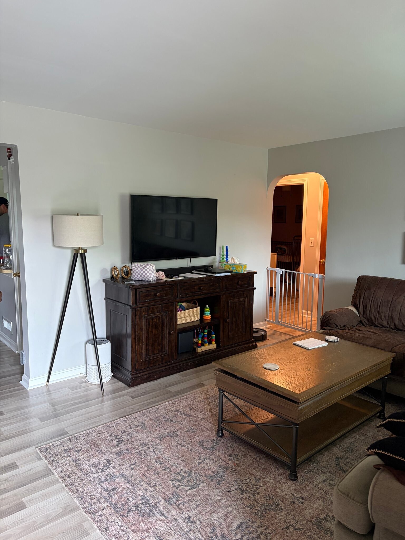 Building Photo - 7252 Thomas Dr