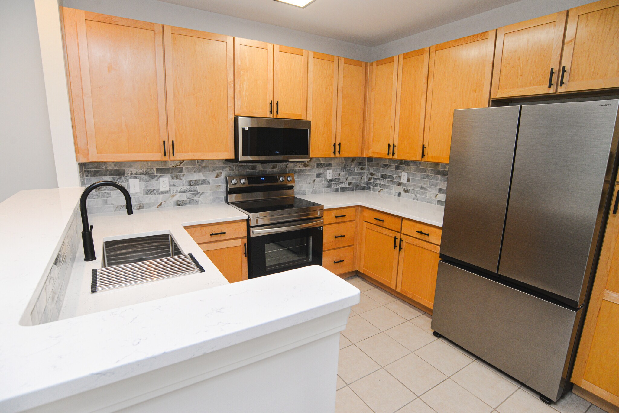 Building Photo - 1500 Cadfel Ct