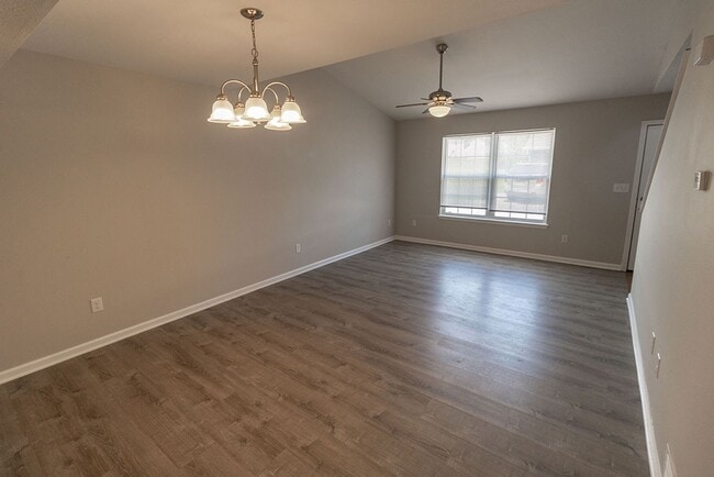 Building Photo - 1401-1403 Bodie Dr