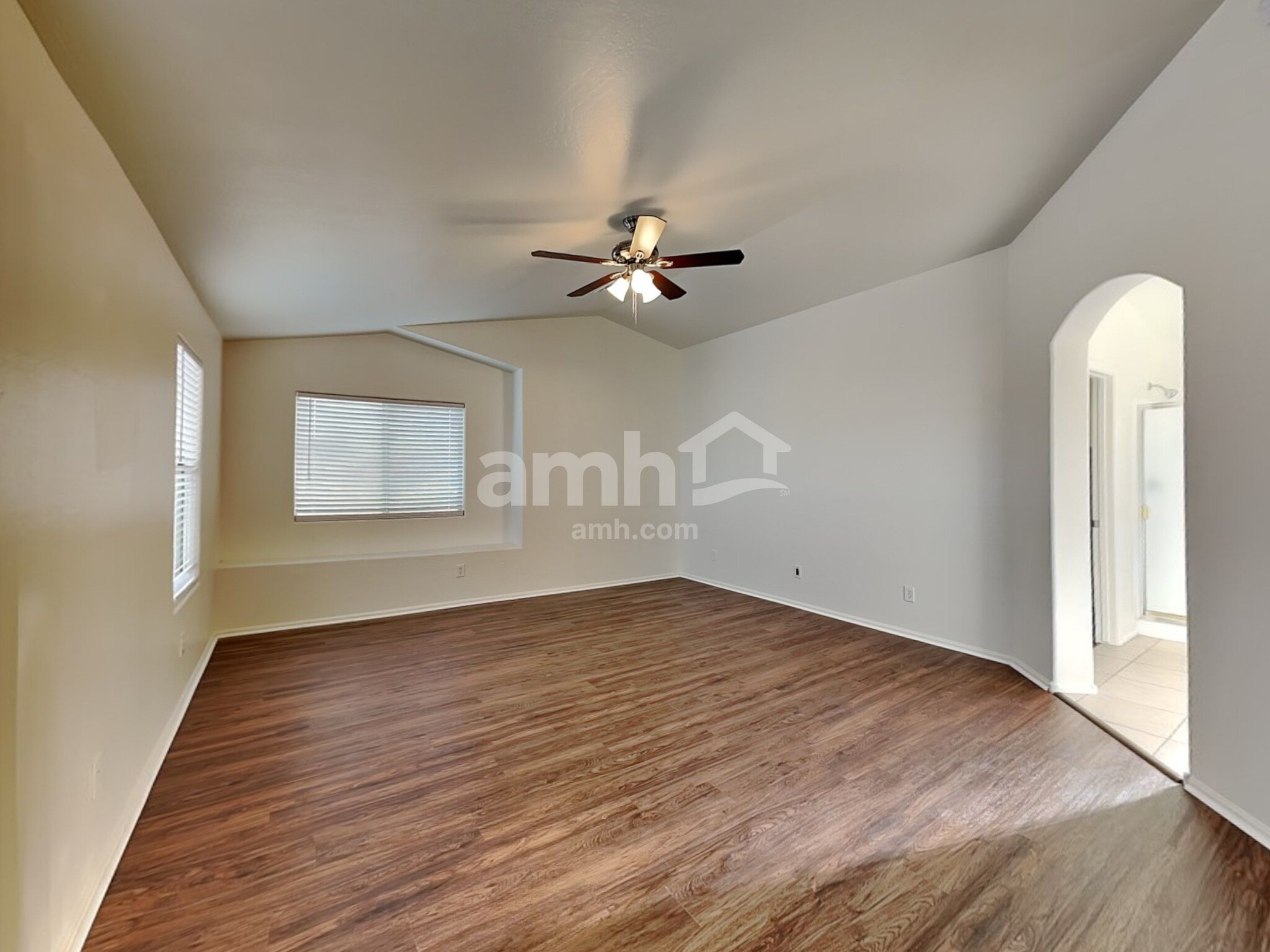 Building Photo - 17781 W Andora St