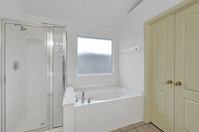 Building Photo - 16835 Marston Park Ln