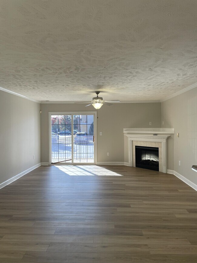 1800 Balmoral Dr 1800 Balmoral Dr Fayetteville NC 28304 Apartment