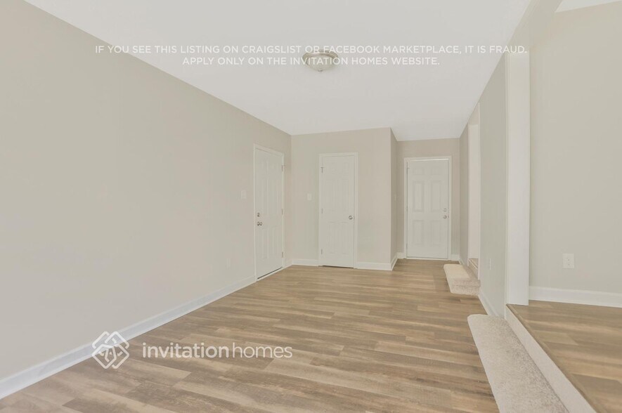 Building Photo - 2582 Hatfield Cir SE