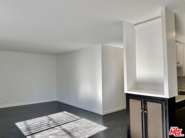 Building Photo - 2065 Rodney Dr