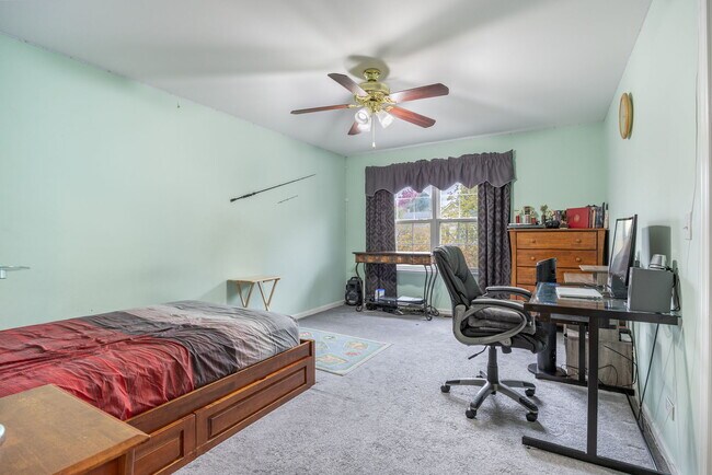 Building Photo - 2566 Rourke Dr